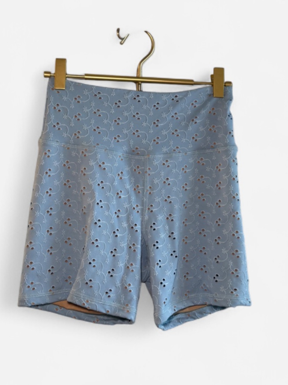 NWT Anthropologie STRUT THIS Blue Eyelet High-Rise Biker Shorts Size Medium